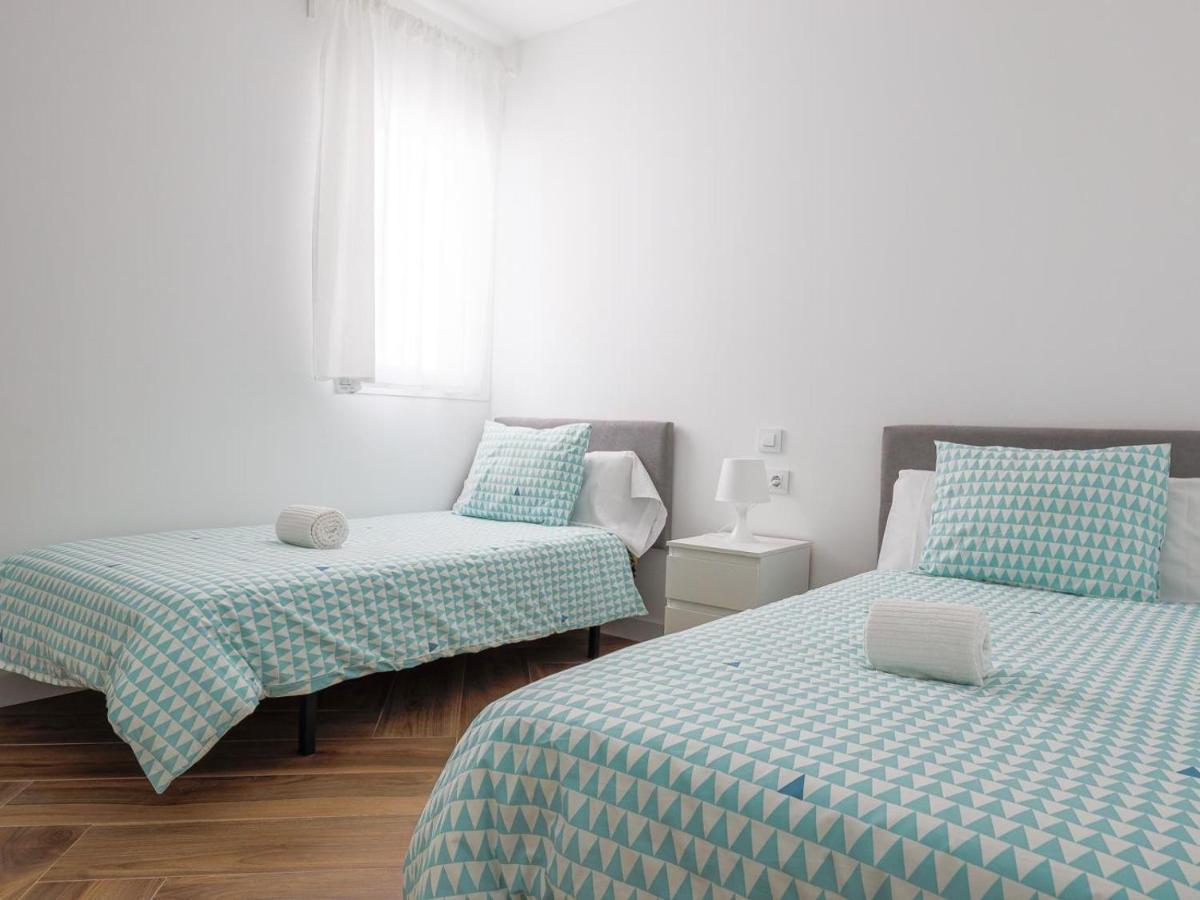 Apartament Algaba Aral Alcala del Rio Zewnętrze zdjęcie