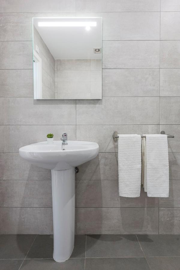 Apartament Algaba Aral Alcala del Rio Zewnętrze zdjęcie