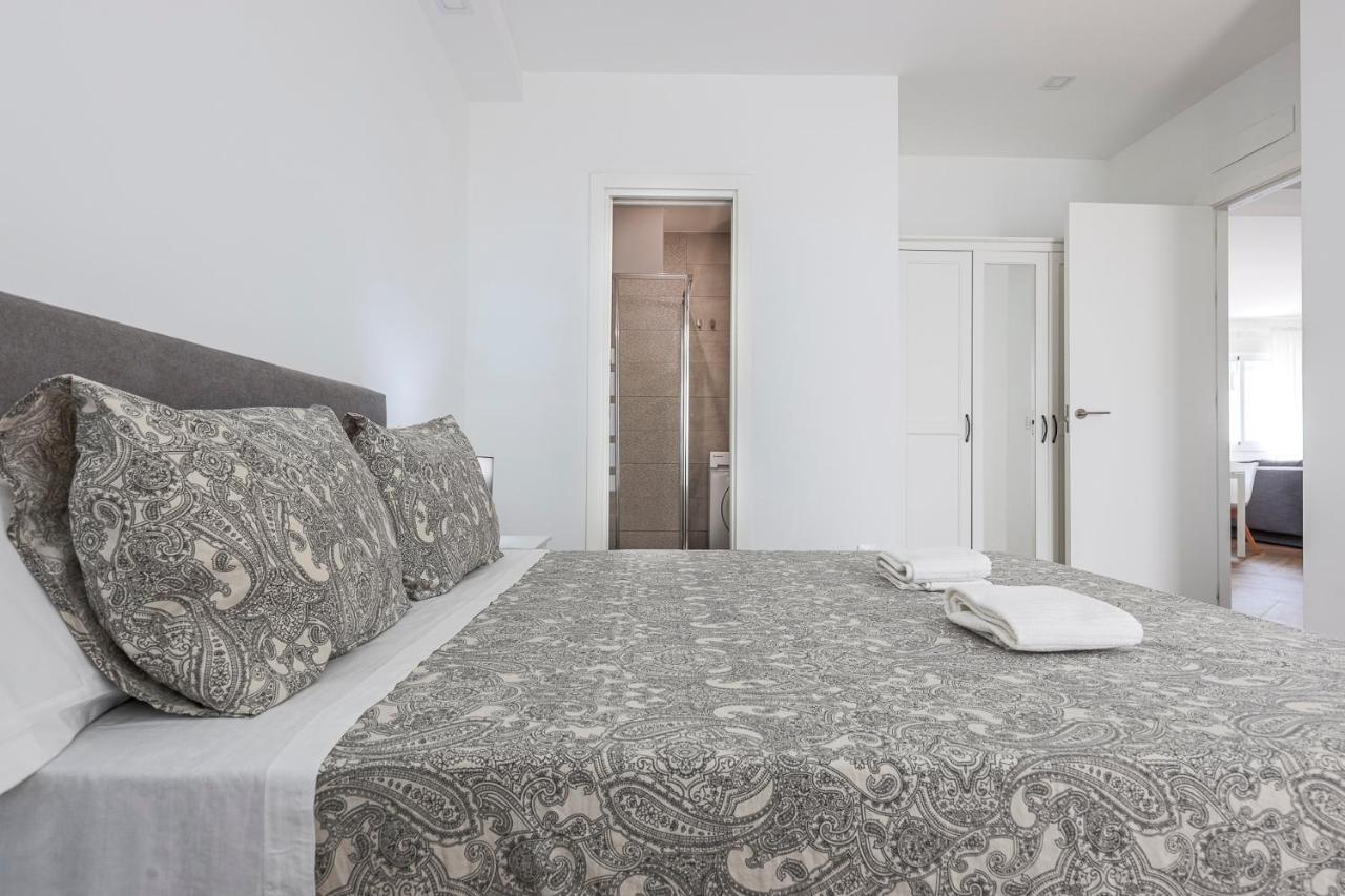 Apartament Algaba Aral Alcala del Rio Zewnętrze zdjęcie